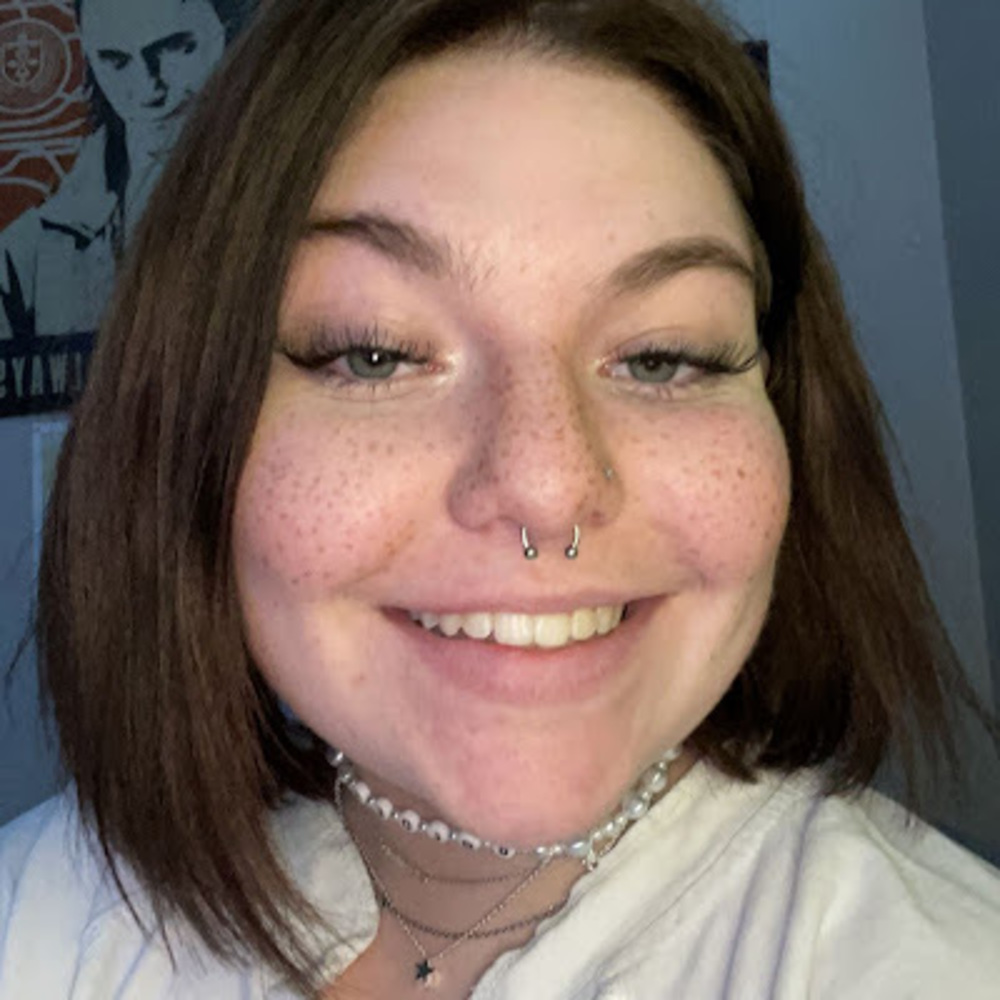 Meet your Posher, Abby schooler